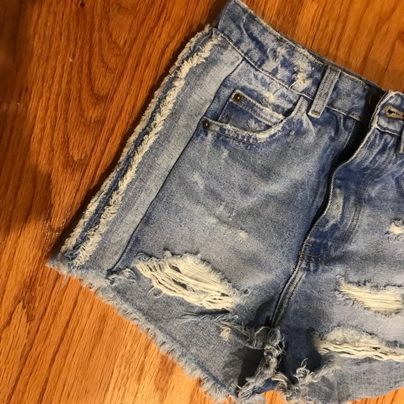 Zara denim cut off distressed frayed shorts - Picture 7 of 8